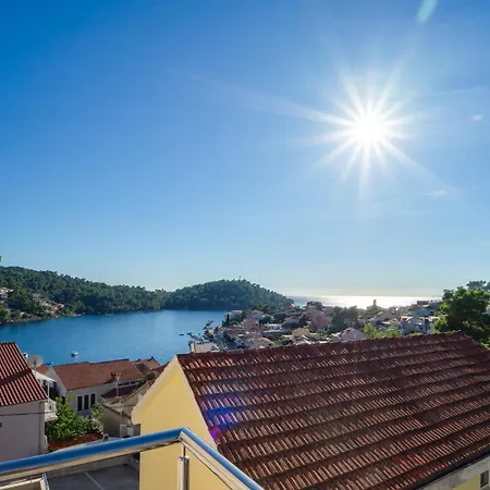 V Casa de Férias Brna